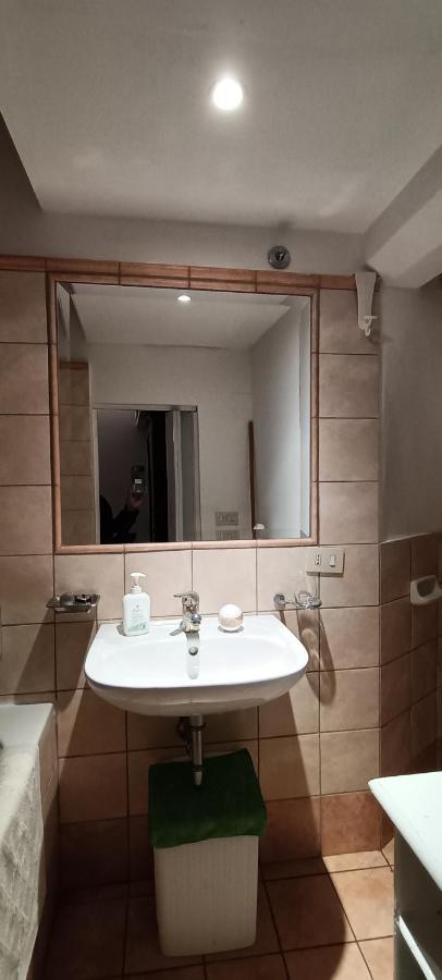 Апартаменти Semplicemente Casa, Via S Valerio 42 Тіволі Екстер'єр фото